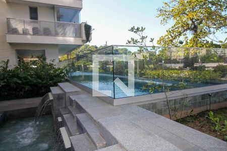 Apartamento para alugar com 100m², 3 quartos e 2 vagas Apartamento para alugar com 100m², 3 quartos e 2 vagasÁrea comum - Piscina