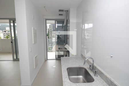 Apartamento para alugar com 100m², 3 quartos e 2 vagas Apartamento para alugar com 100m², 3 quartos e 2 vagasCozinha
