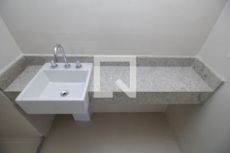 Apartamento para alugar com 100m², 3 quartos e 2 vagas Apartamento para alugar com 100m², 3 quartos e 2 vagasBanheiro Social