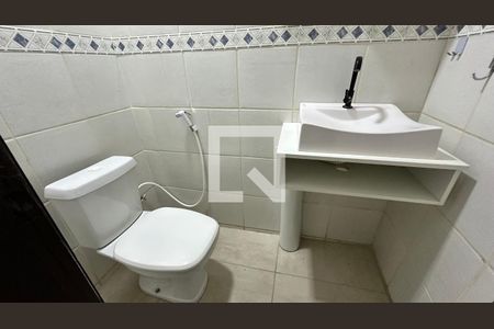 Lavabo de casa de condomínio à venda com 2 quartos, 150m² em Vargem Grande, Rio de Janeiro
