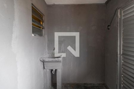 Casa para alugar com 20m², 1 quarto e sem vagaÁrea de Serviço