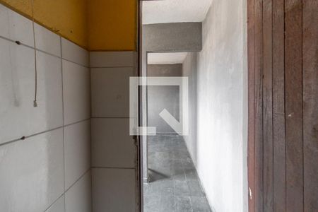 Banheiro de casa para alugar com 1 quarto, 20m² em Parque Boturussu, São Paulo