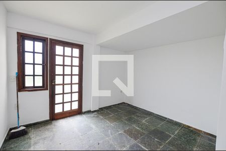 Quarto 1 de casa de condomínio para alugar com 3 quartos, 130m² em Vila Progresso, Niterói