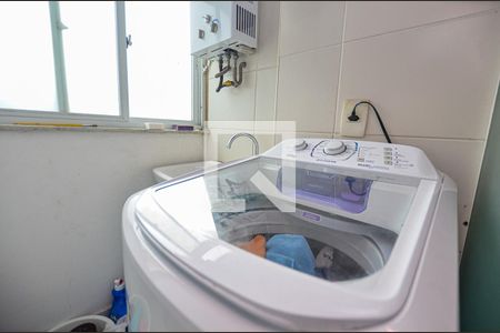 Apartamento à venda com 67m², 3 quartos e 1 vagaÁrea de Serviço