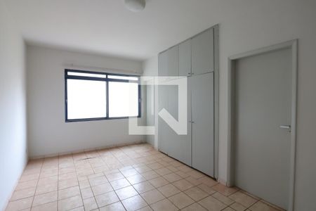 Sala/Quarto de apartamento para alugar com 1 quarto, 38m² em Centro, Ribeirão Preto