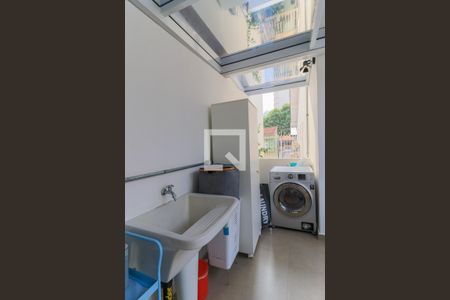 Casa à venda com 120m², 3 quartos e 2 vagas Casa à venda com 120m², 3 quartos e 2 vagasÁrea de Serviço