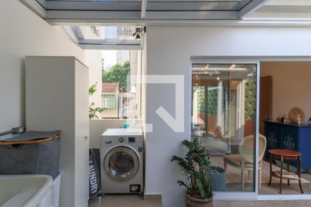 Casa à venda com 120m², 3 quartos e 2 vagas Casa à venda com 120m², 3 quartos e 2 vagasÁrea de Serviço