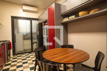 Apartamento à venda com 195m², 3 quartos e sem vagaCozinha