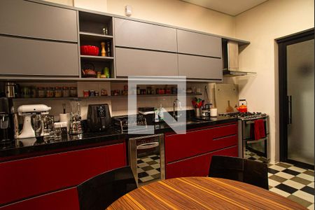 Apartamento à venda com 195m², 3 quartos e sem vagaCozinha