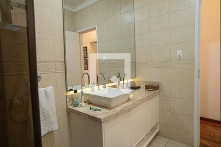 Apartamento à venda com 195m², 3 quartos e sem vagaBanheiro 2