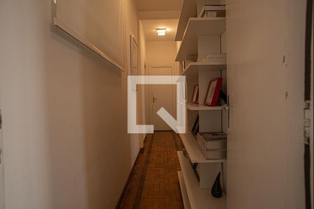 Apartamento à venda com 195m², 3 quartos e sem vagaCorredor 2