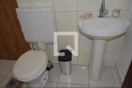 Casa à venda com 200m², 3 quartos e 5 vagasBanheiro da churrasqueira