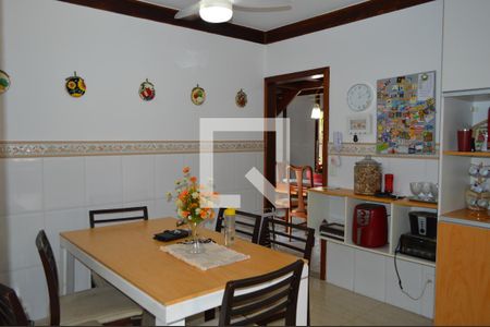 Casa à venda com 200m², 3 quartos e 5 vagasCozinha