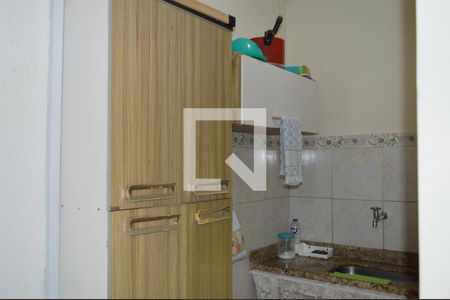 Casa à venda com 200m², 3 quartos e 5 vagasEdícula - Cozinha