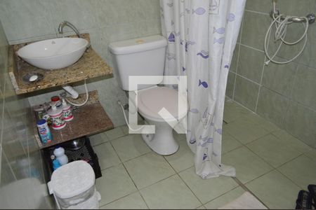 Casa à venda com 200m², 3 quartos e 5 vagasEdícula - Banheiro (acessibilidade)