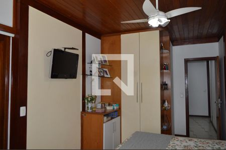 Casa à venda com 200m², 3 quartos e 5 vagasSuite 1