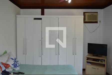 Casa à venda com 200m², 3 quartos e 5 vagasSuíte 3