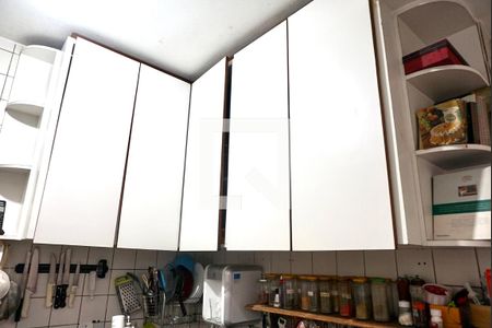 Casa de condomínio à venda com 194m², 3 quartos e 3 vagasCozinha 