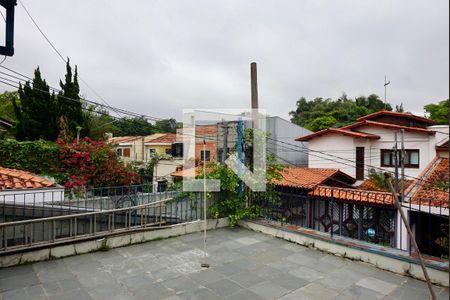 Casa de condomínio à venda com 194m², 3 quartos e 3 vagasVaranda quarto 3