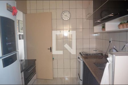 Cozinha de apartamento à venda com 2 quartos, 56m² em Conjunto Residencial Souza Queiroz, Campinas