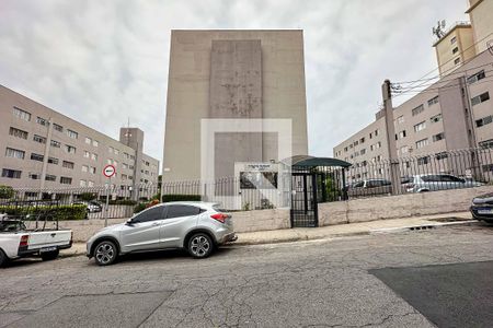 Apartamento para alugar com 70m², 2 quartos e 1 vagaFachada