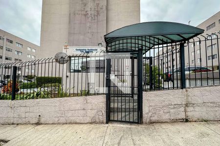 Apartamento para alugar com 70m², 2 quartos e 1 vagaFachada