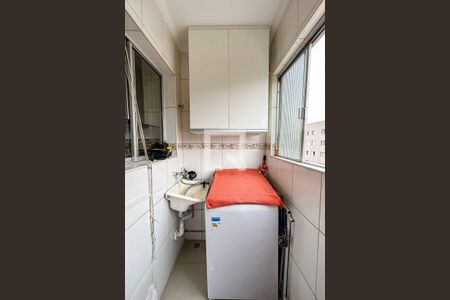 Apartamento para alugar com 70m², 2 quartos e 1 vagaÁrea de Serviço