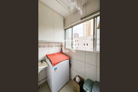 Apartamento para alugar com 70m², 2 quartos e 1 vagaÁrea de Serviço