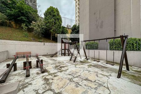 Apartamento para alugar com 70m², 2 quartos e 1 vagaÁrea comum 