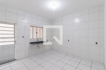 Cozinha de apartamento para alugar com 1 quarto, 40m² em Vila Santo Estéfano, São Paulo