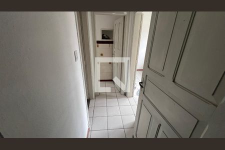 Entrada  de casa para alugar com 1 quarto, 50m² em Vila Pompéia, São Paulo