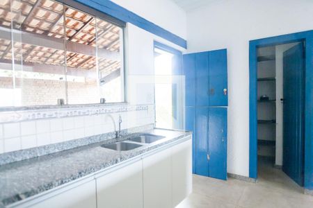 Casa de condomínio à venda com 400m², 4 quartos e 6 vagasCozinha