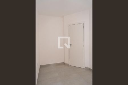 Quarto 2 de apartamento para alugar com 2 quartos, 54m² em Vila Guarani, Santo André