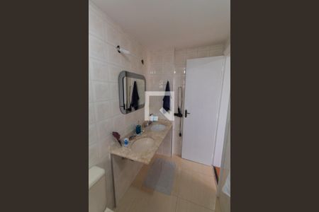 Apartamento para alugar com 148m², 4 quartos e 4 vagasBanheiro do Quarto 1