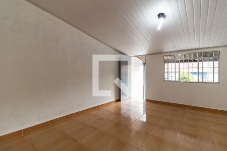 Casa à venda com 148m², 2 quartos e 1 vaga Casa à venda com 148m², 2 quartos e 1 vagaEdícula