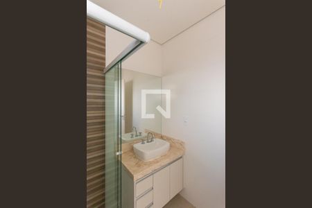 Casa de condomínio à venda com 264m², 3 quartos e 4 vagasBanheiro da Suíte 3