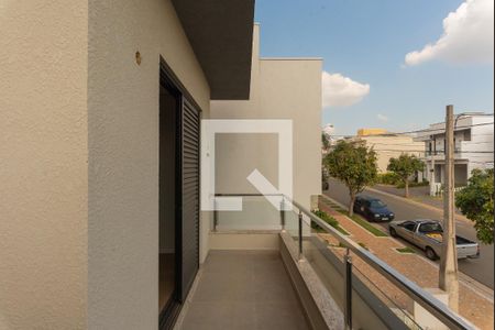 Casa de condomínio à venda com 264m², 3 quartos e 4 vagasVaranda da Suíte 3