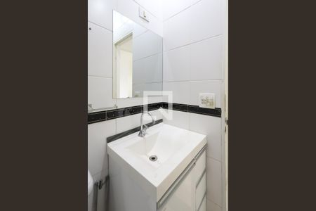 Casa para alugar com 80m², 3 quartos e 1 vaga Casa para alugar com 80m², 3 quartos e 1 vagaBanheiro