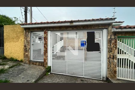 Casa à venda com 183m², 3 quartos e 6 vagasFachada