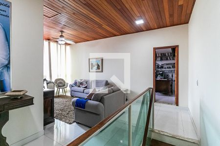 Sala 2 de casa para alugar com 4 quartos, 360m² em Dona Clara, Belo Horizonte