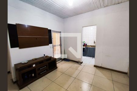 Sala de casa à venda com 2 quartos, 80m² em Piedade, Rio de Janeiro
