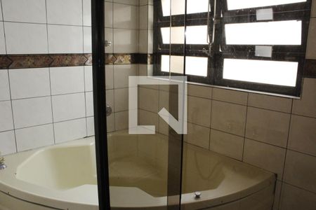 Casa à venda com 270m², 4 quartos e 4 vagasBanheiro