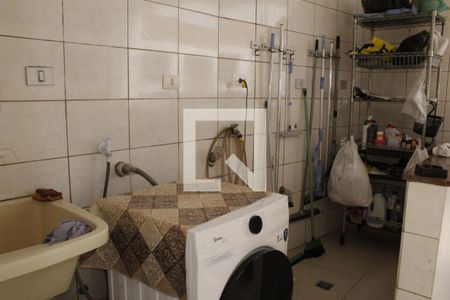 Casa à venda com 270m², 4 quartos e 4 vagasÁrea de Serviço