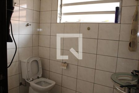 Casa à venda com 270m², 4 quartos e 4 vagasBanheiro