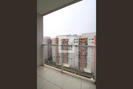 Varanda de apartamento para alugar com 2 quartos, 55m² em Anil, Rio de Janeiro