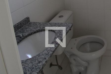 Banheiro de apartamento à venda com 1 quarto, 30m² em Parque Anhanguera, São Paulo
