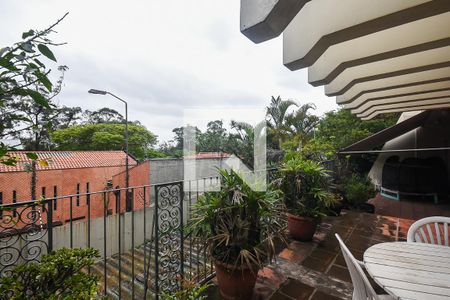 Varanda de casa para alugar com 4 quartos, 450m² em Jardim Leonor, São Paulo