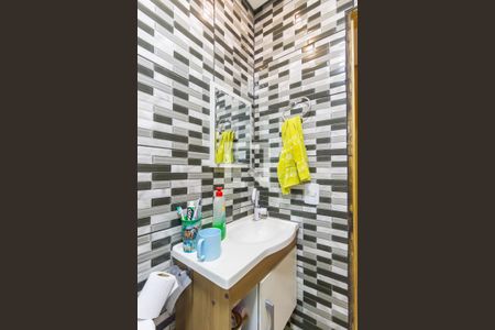 Casa à venda com 400m², 3 quartos e 2 vagasBanheiro