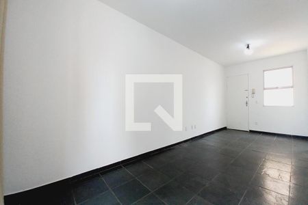 Sala de apartamento para alugar com 1 quarto, 70m² em Centro, Campinas