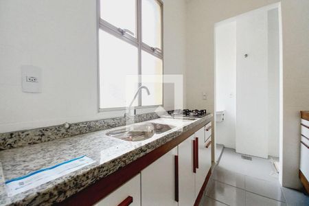 Cozinha  de apartamento à venda com 1 quarto, 70m² em Centro, Campinas
